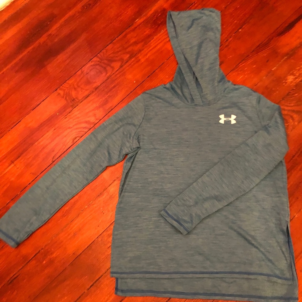 Under Armour Hooded Top!